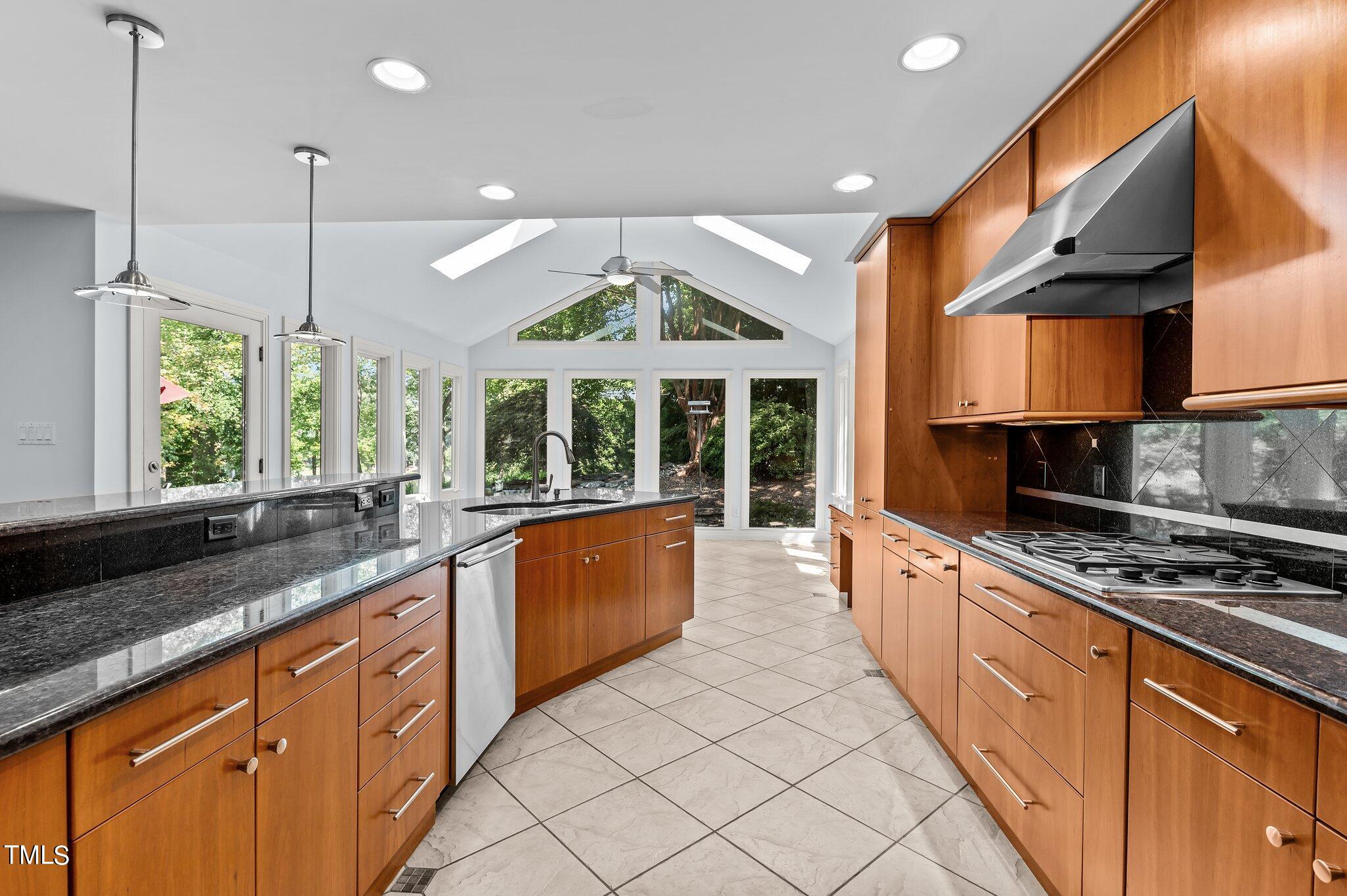 7201 North Ridge Drive Raleigh, NC 27615 - Photo 16 of 60 14