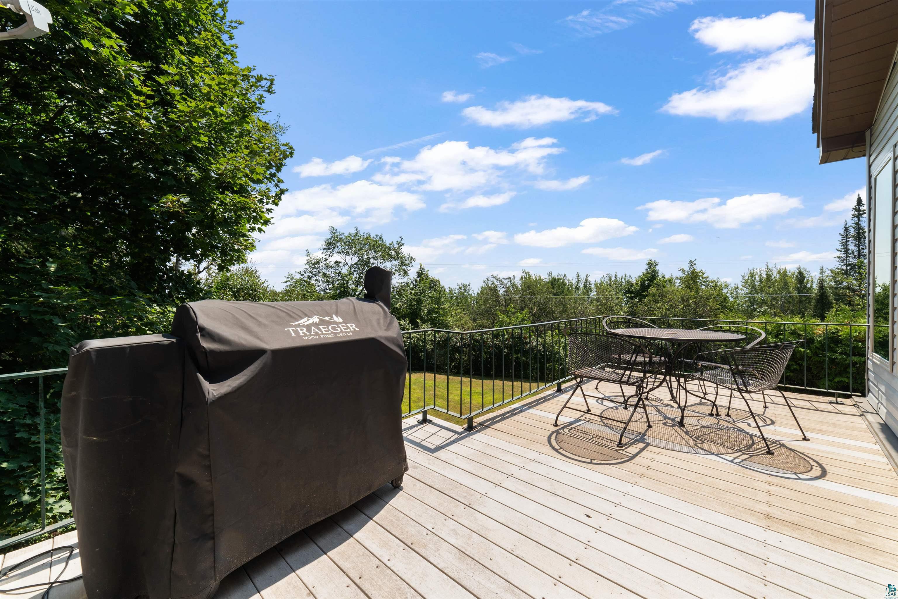 5235 Lakewood Road Duluth, MN 55804 - Photo 14 of 37 View of deck