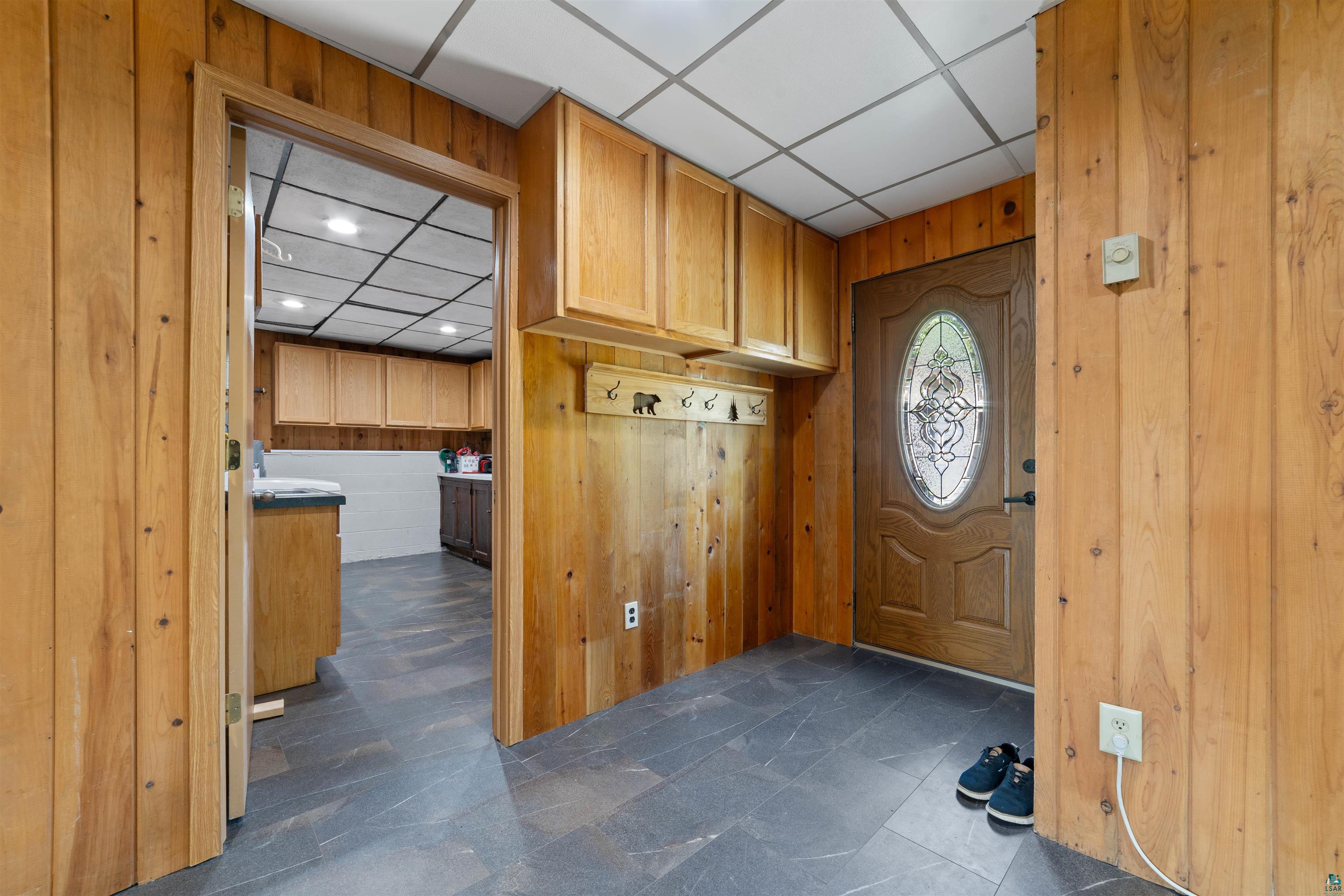 5235 Lakewood Road Duluth, MN 55804 - Photo 16 of 37 Mud Room