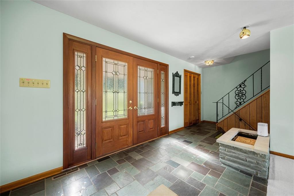 581 Justabout Road Venetia, PA 15367 - Photo 9 of 50