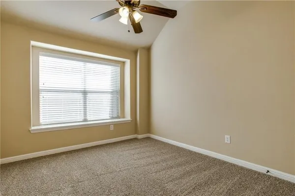 $2,300 | 916 Partridge Drive, Aubrey, TX 76227
