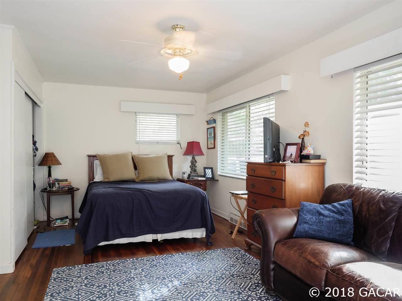 520 Southwest 28 Street Gainesville, FL 32607 - Photo 9 of 17