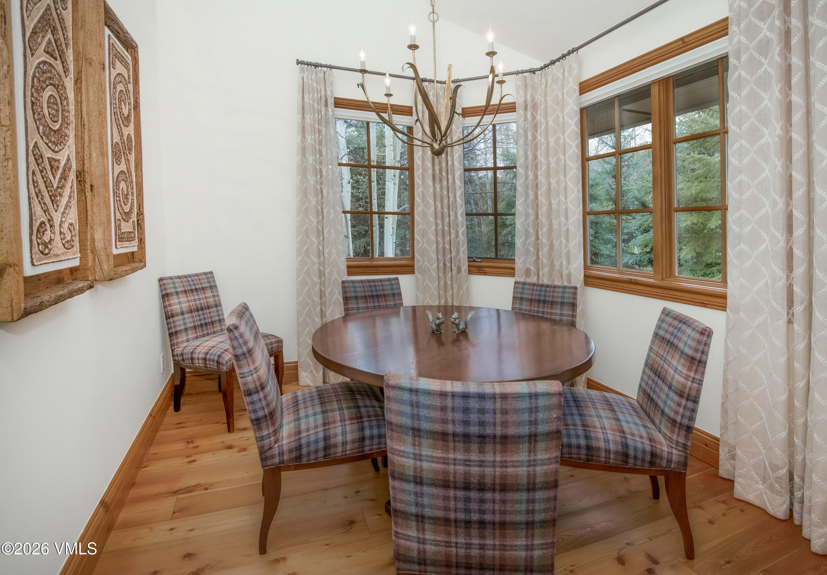 749 Holden Road Beaver Creek, CO 81620 - Photo 12 of 43 749 Holden Road Breakfast Nook