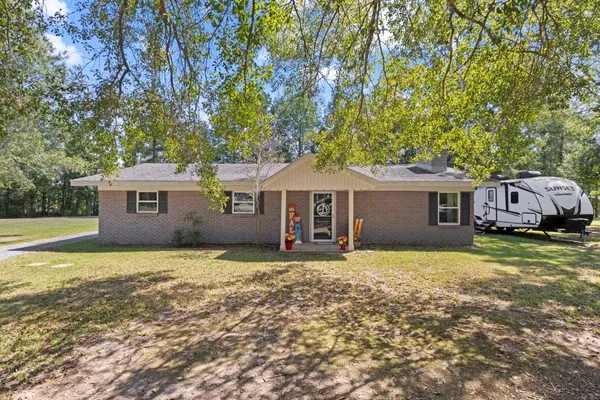 $257,000 | 6064 White Oak Road, Orange, TX 77632