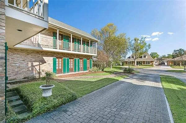 $849,000 | 504 Georgia Court, Metairie, LA 70005