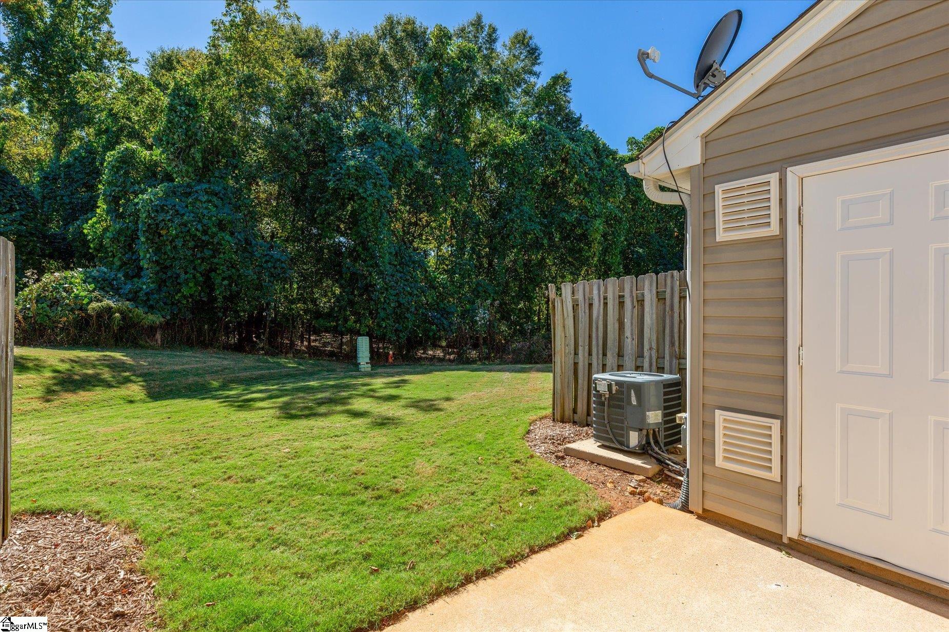 553 Waterbrook Drive Greenville, SC 29607 - Photo 18 of 22 Gallery Image 18