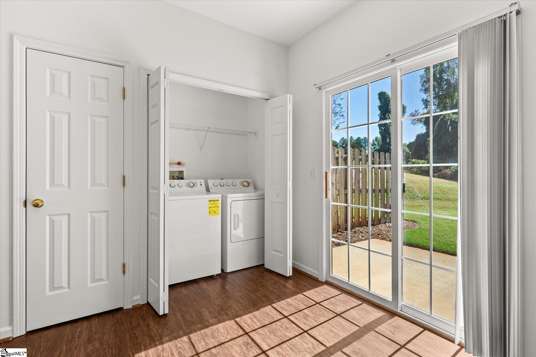 553 Waterbrook Drive Greenville, SC 29607 - Photo 8 of 22 Gallery Image 8