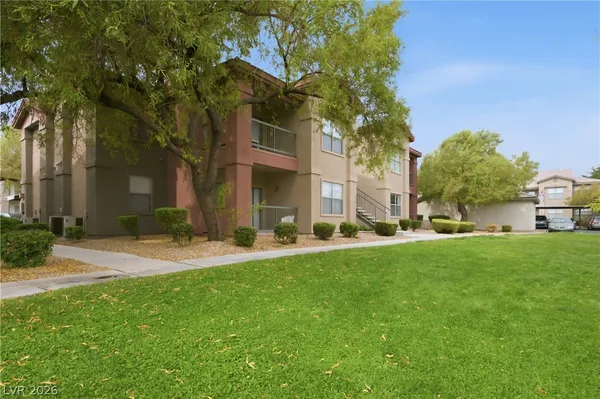 $1,350 | 8000 West Badura Avenue, Unit 1020, Las Vegas, NV 89113