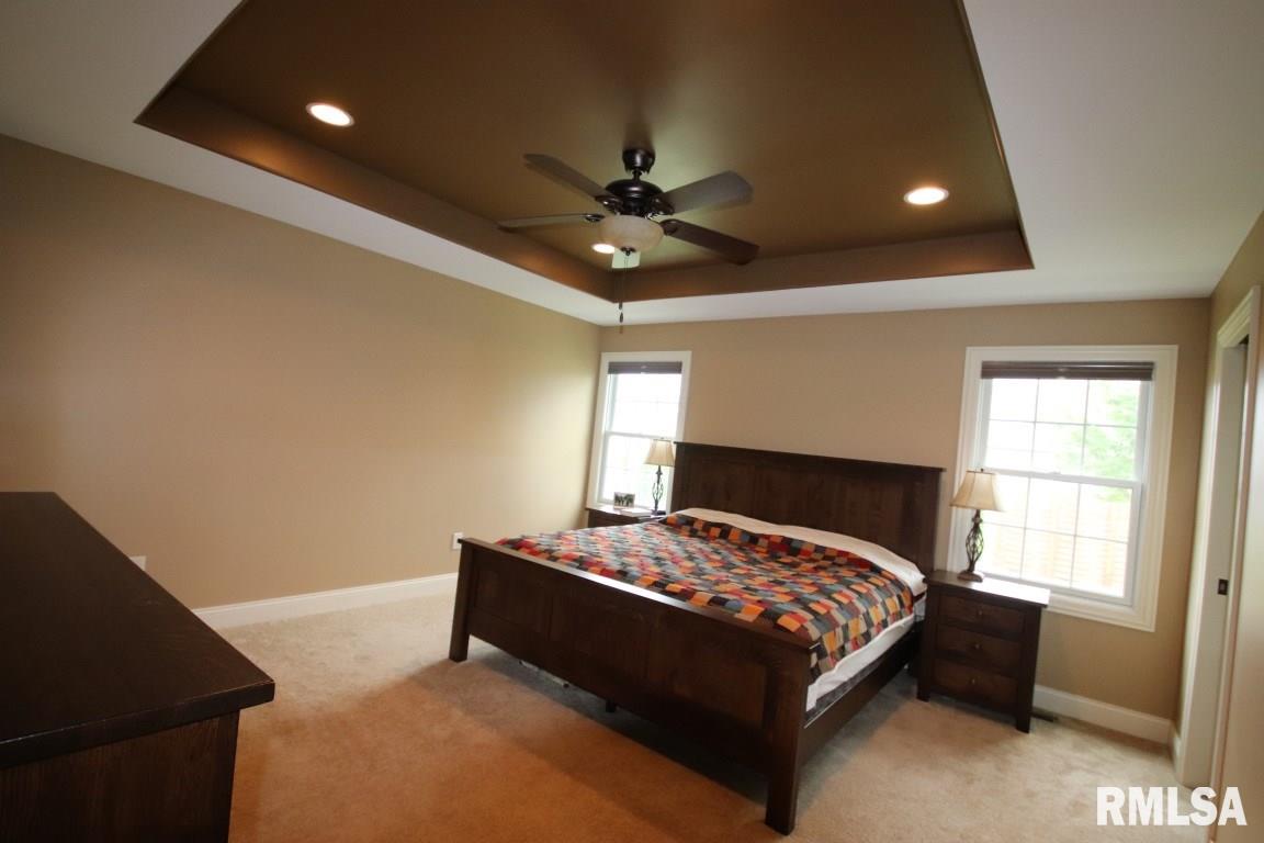 1504 Kingsbury Road Washington, IL 61571 - Photo 11 of 34 Gallery Image 11