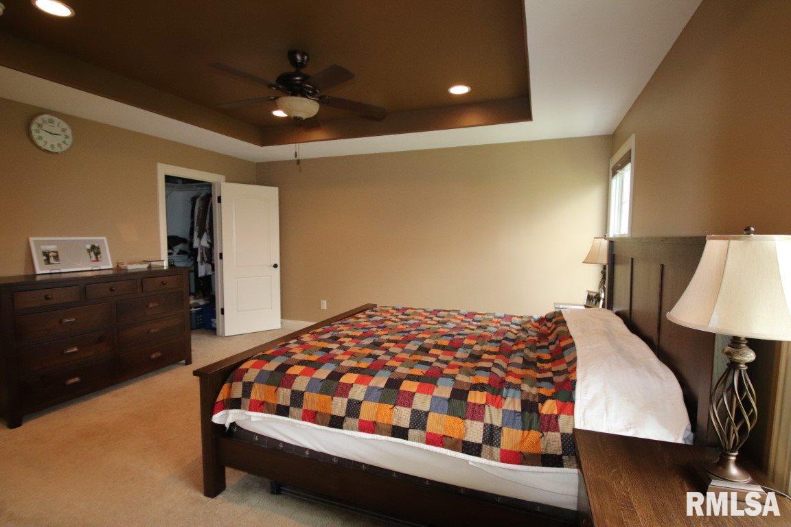 1504 Kingsbury Road Washington, IL 61571 - Photo 12 of 34 Gallery Image 12