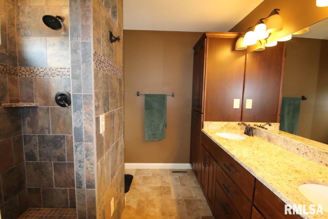 1504 Kingsbury Road Washington, IL 61571 - Photo 14 of 34 Gallery Image 14
