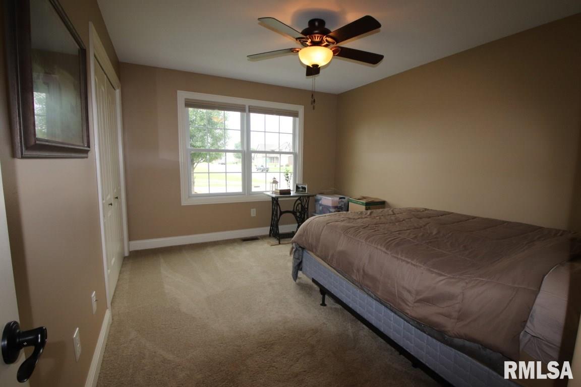 1504 Kingsbury Road Washington, IL 61571 - Photo 16 of 34 Gallery Image 16