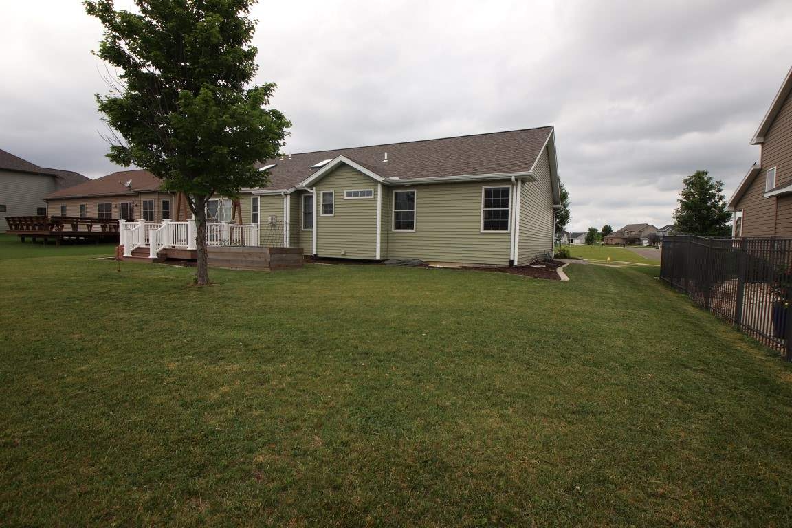 1504 Kingsbury Road Washington, IL 61571 - Photo 31 of 34 Gallery Image 31