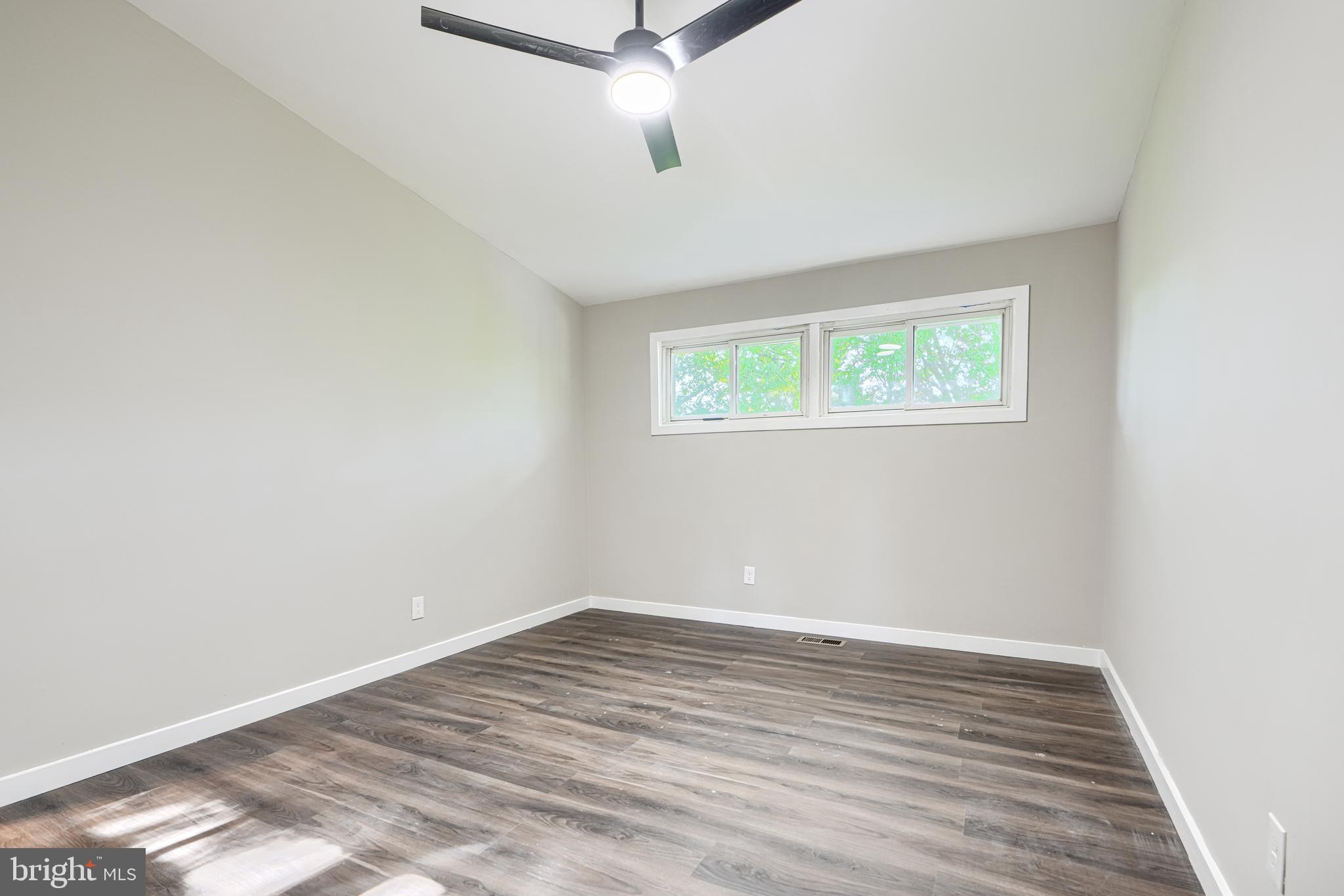 6200 Ivymount Road Baltimore, MD 21209 - Photo 26 of 71