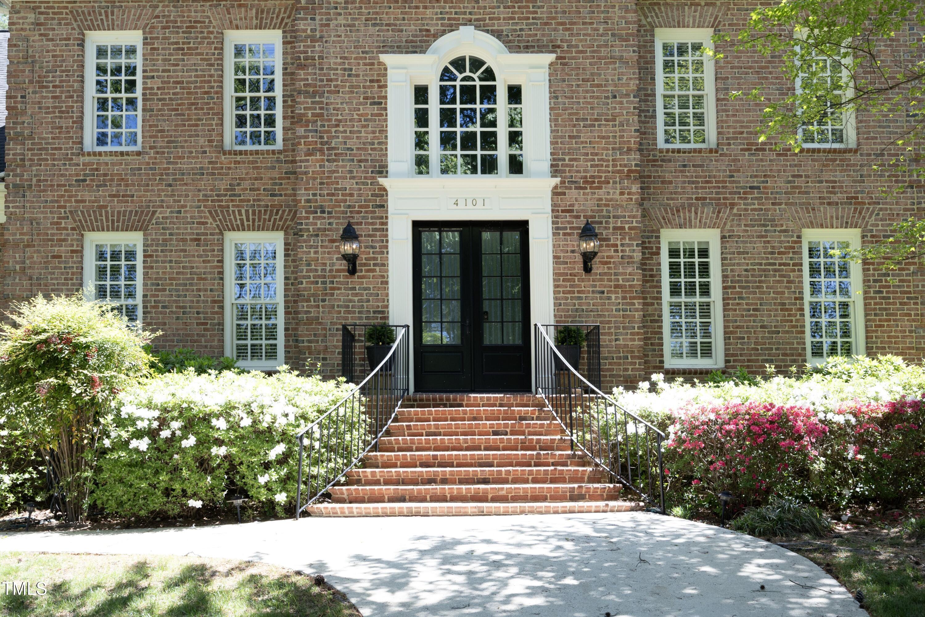 05FrontPorch
