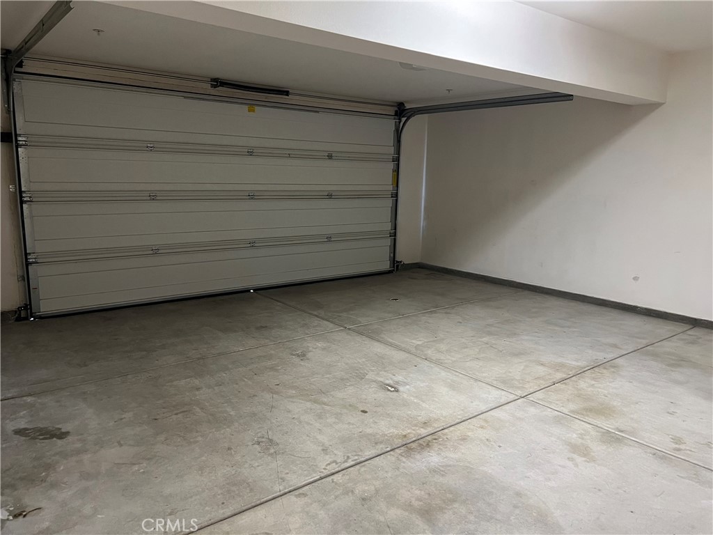 104 Rose Arch Irvine, CA 92620 - Photo 3 of 12 a view of a small space