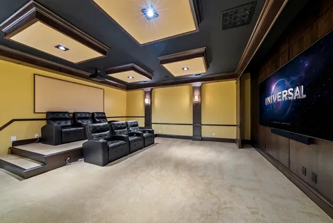 $10,750,000 | 124 Forest Hill Boulevard, West Palm Beach, FL 33405