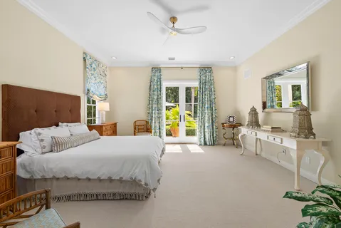 $10,750,000 | 124 Forest Hill Boulevard, West Palm Beach, FL 33405