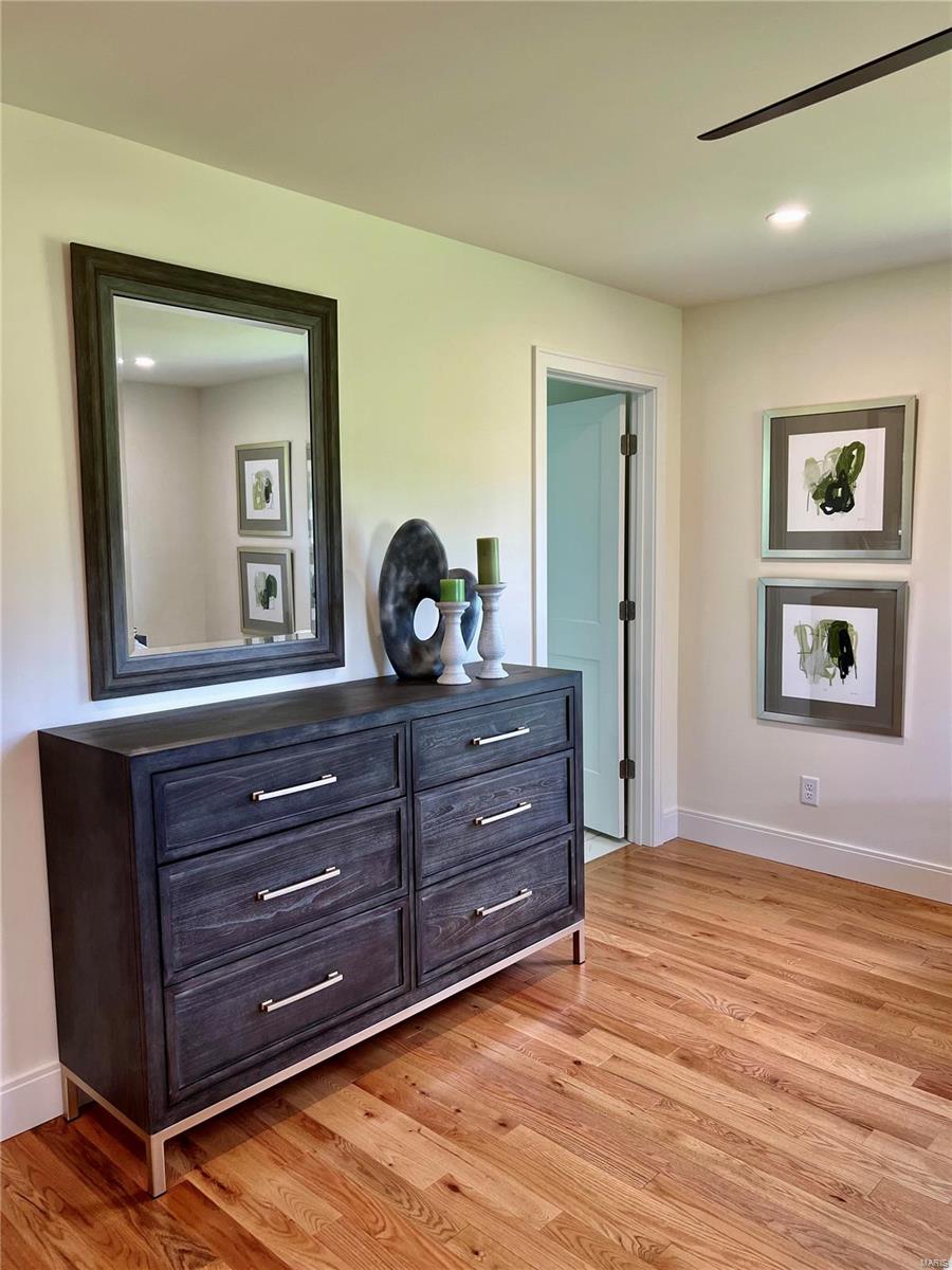 11933 Ladue Road St. Louis, MO 63141 - Photo 29 of 67 Gallery Image 29