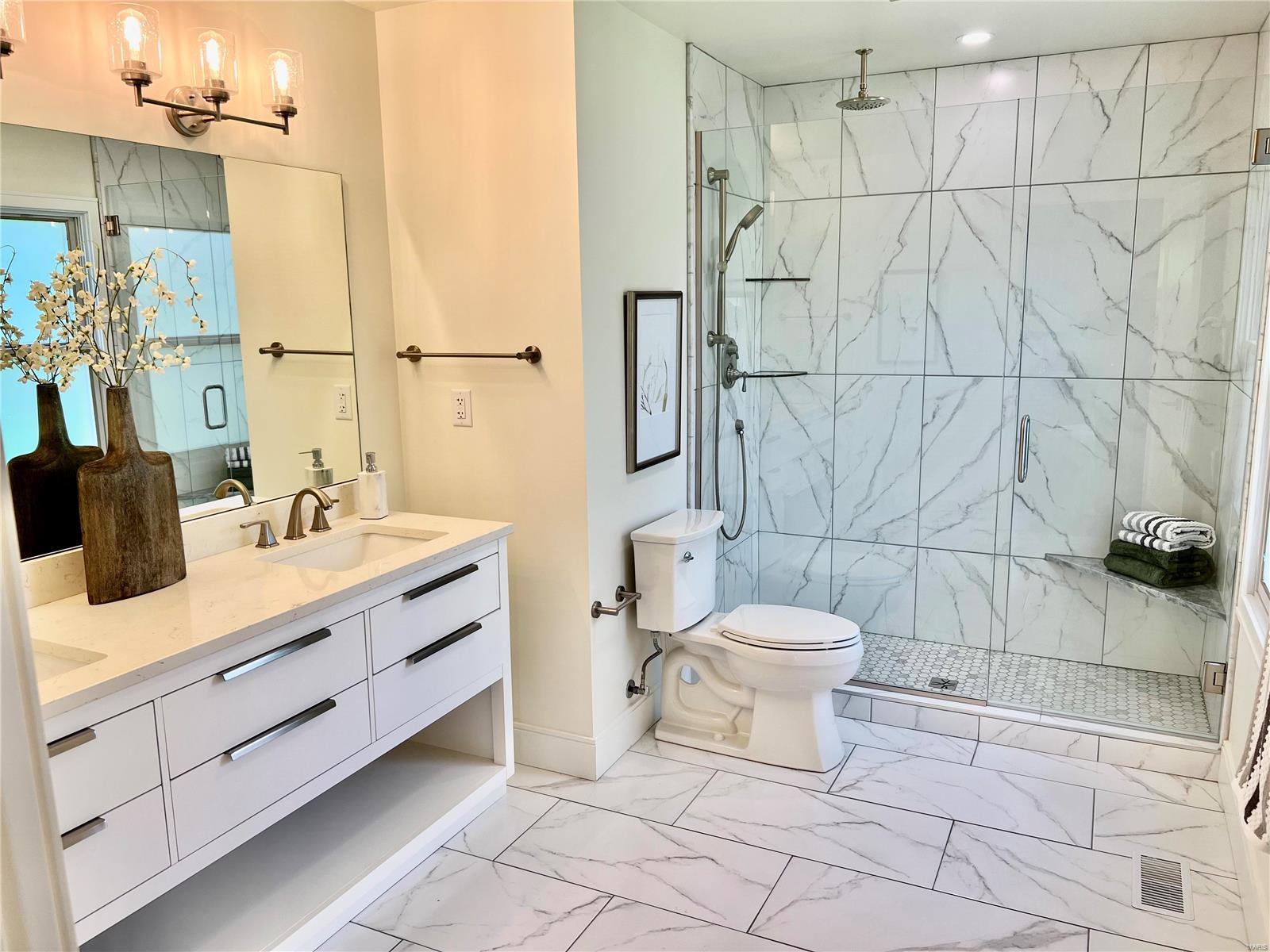 11933 Ladue Road St. Louis, MO 63141 - Photo 33 of 67 Gallery Image 33