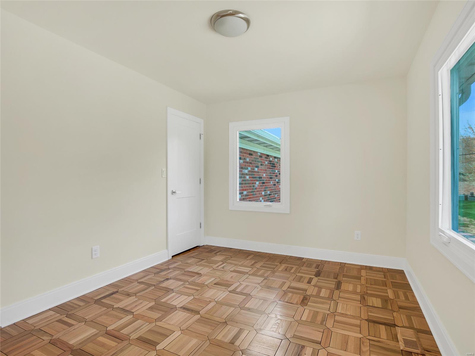 11933 Ladue Road St. Louis, MO 63141 - Photo 42 of 67 Gallery Image 42