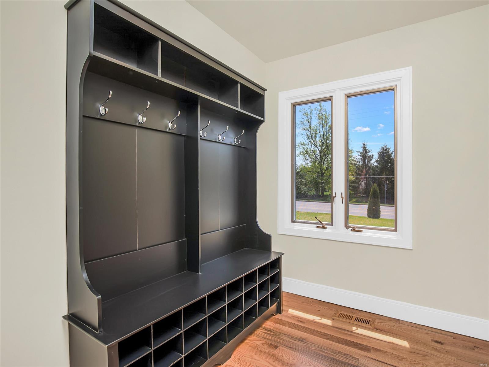 11933 Ladue Road St. Louis, MO 63141 - Photo 49 of 67 Gallery Image 49