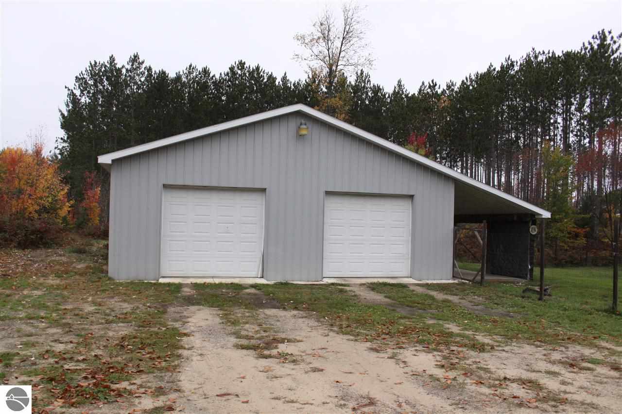 8486 Summit City Road Kingsley, MI 49649 - Photo 10 of 38 1777896-9.JPG