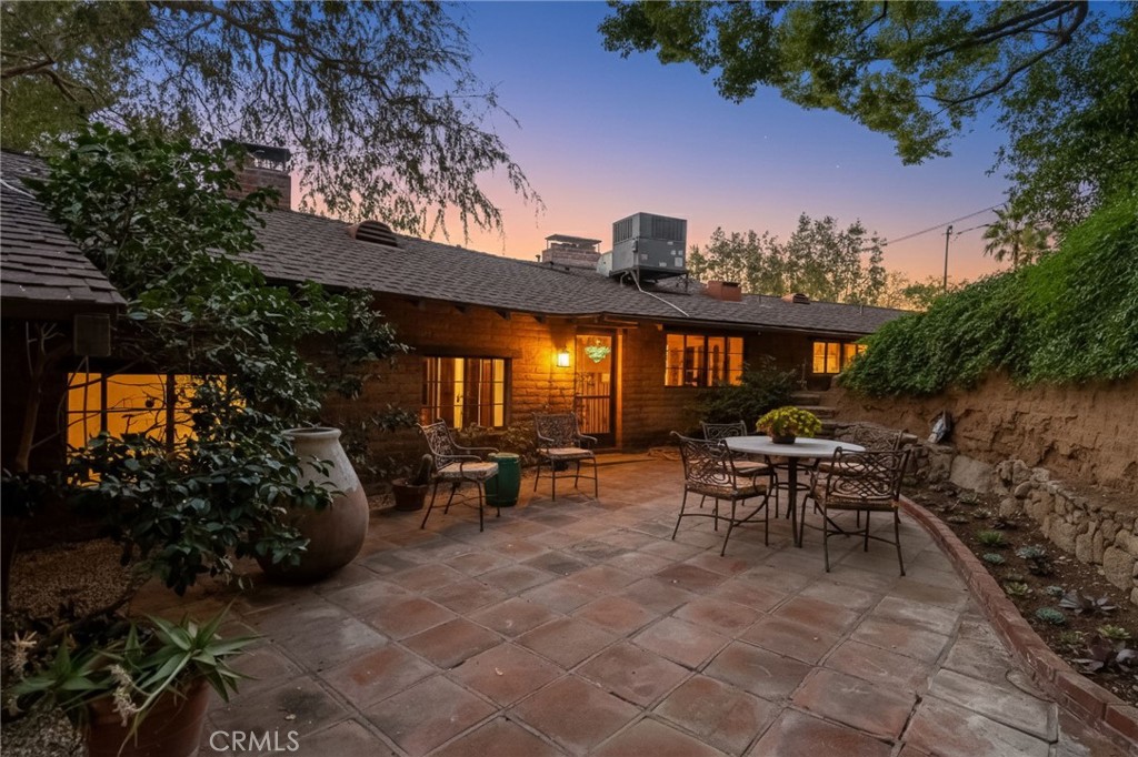 6146 Hawarden Drive Riverside, CA 92506 - Photo 58 of 75