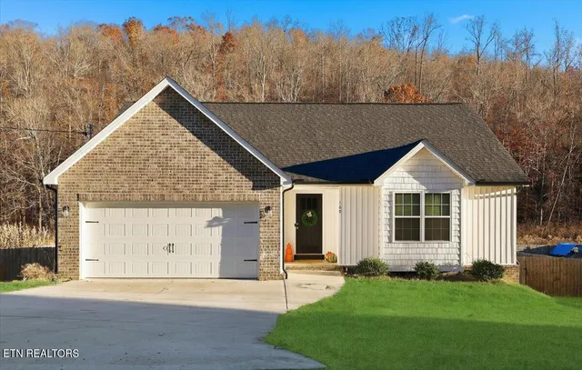 $340,000 | 169 Old Maynardville Highway, Maynardville, TN 37807