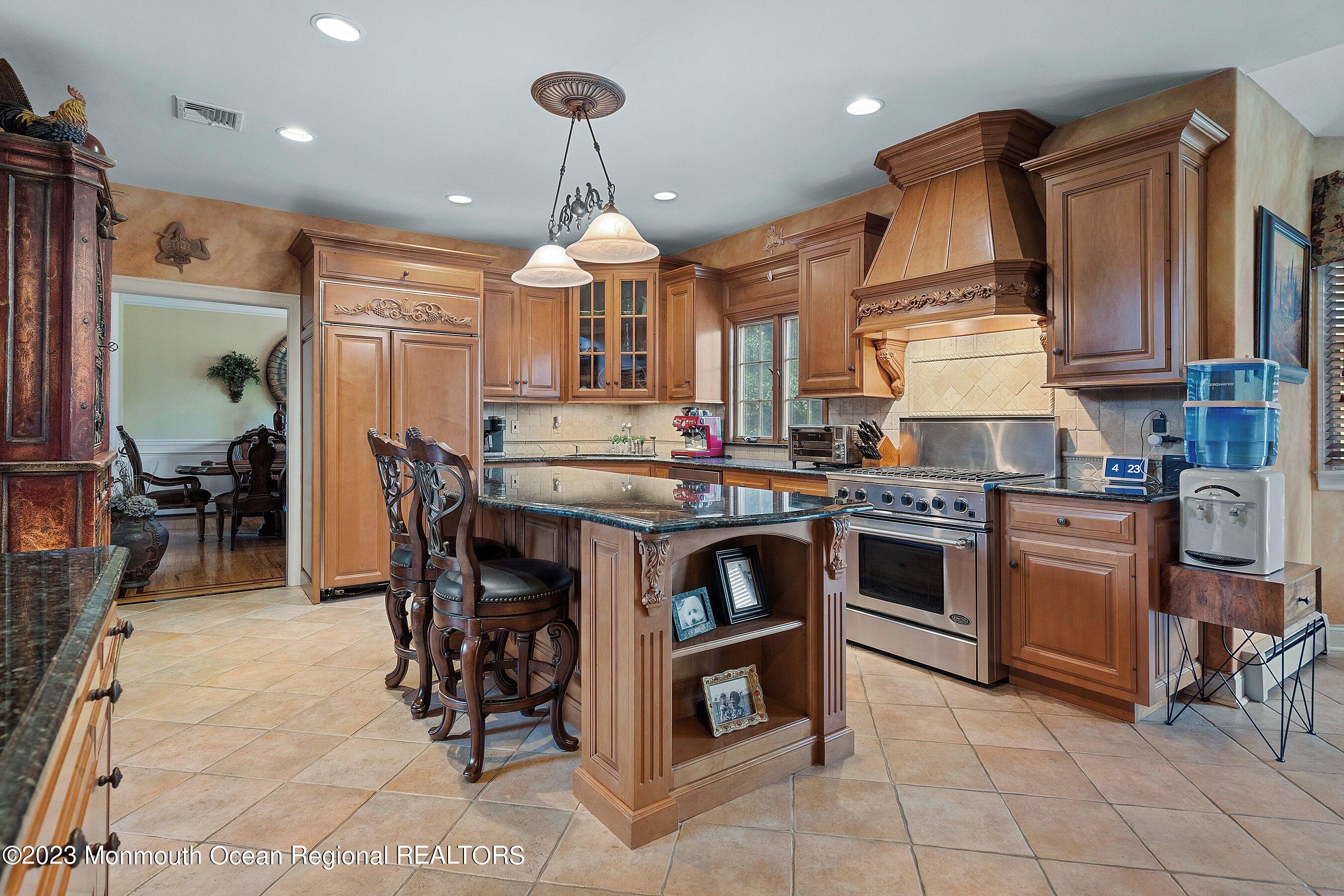 35 Sunnyside Road Howell, NJ 07731 - Photo 12 of 41 Kitchen