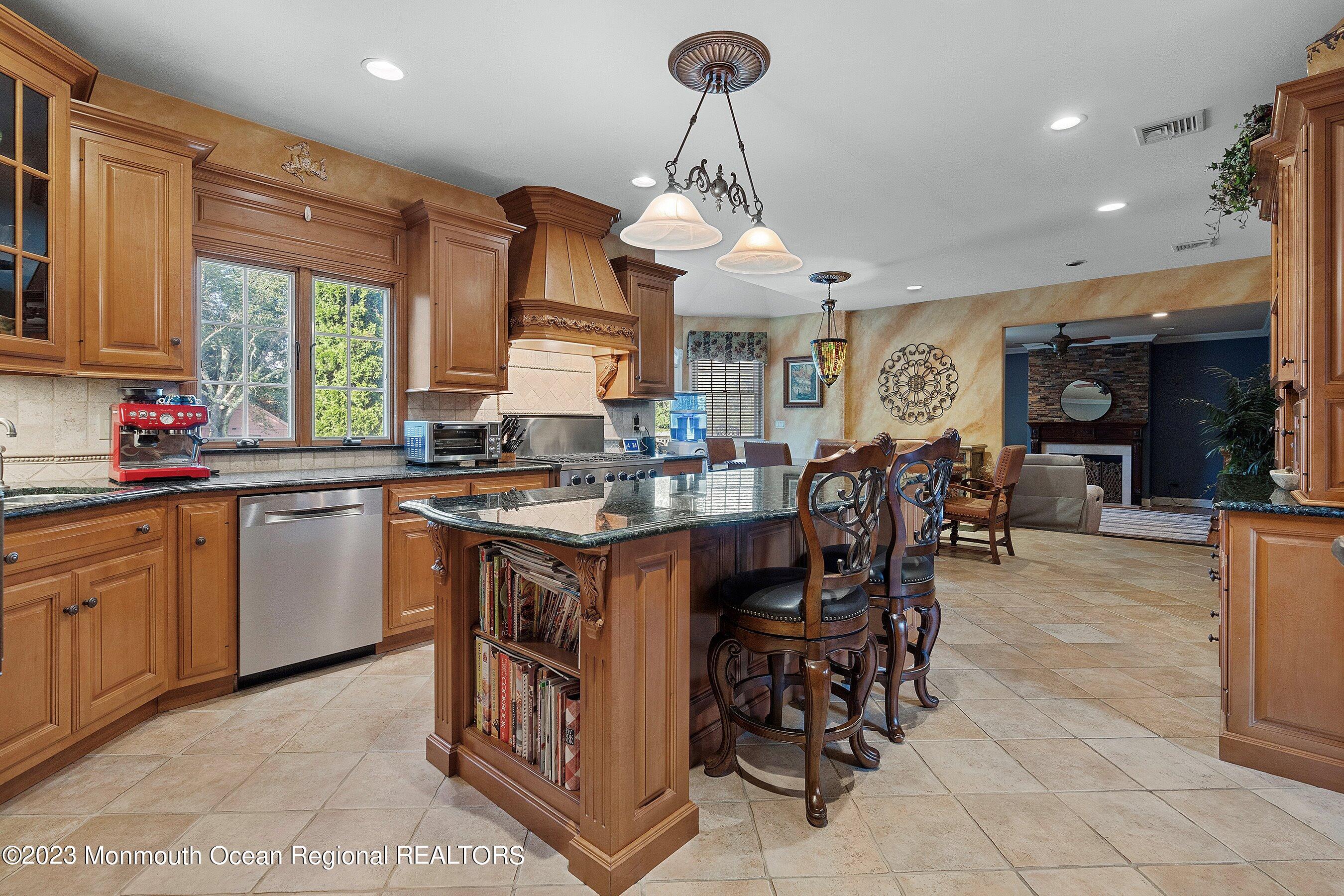 35 Sunnyside Road Howell, NJ 07731 - Photo 14 of 41 Kitchen into dining area