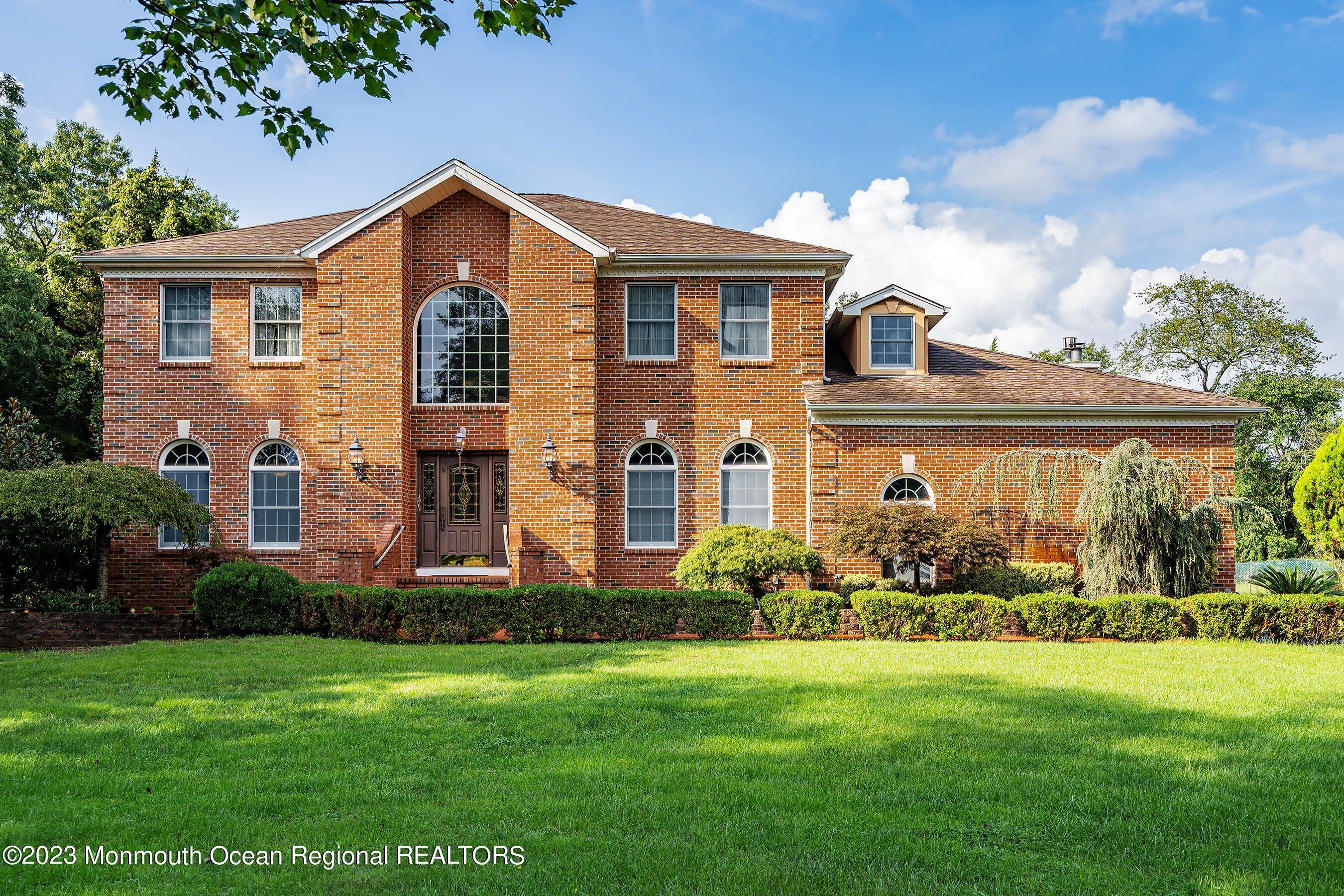35 Sunnyside Road Howell, NJ 07731 - Photo 3 of 41 Front