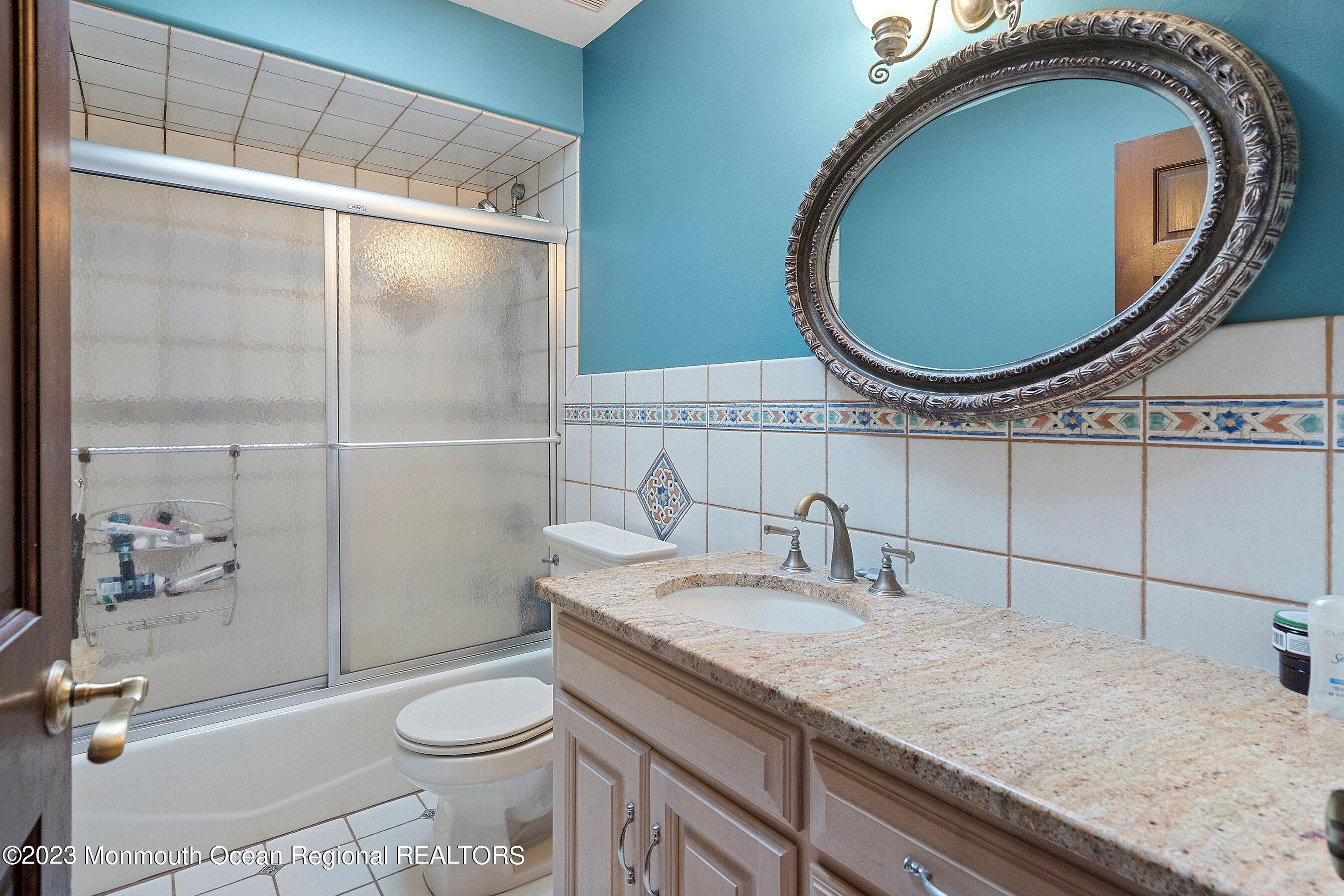 35 Sunnyside Road Howell, NJ 07731 - Photo 31 of 41 Main Bath