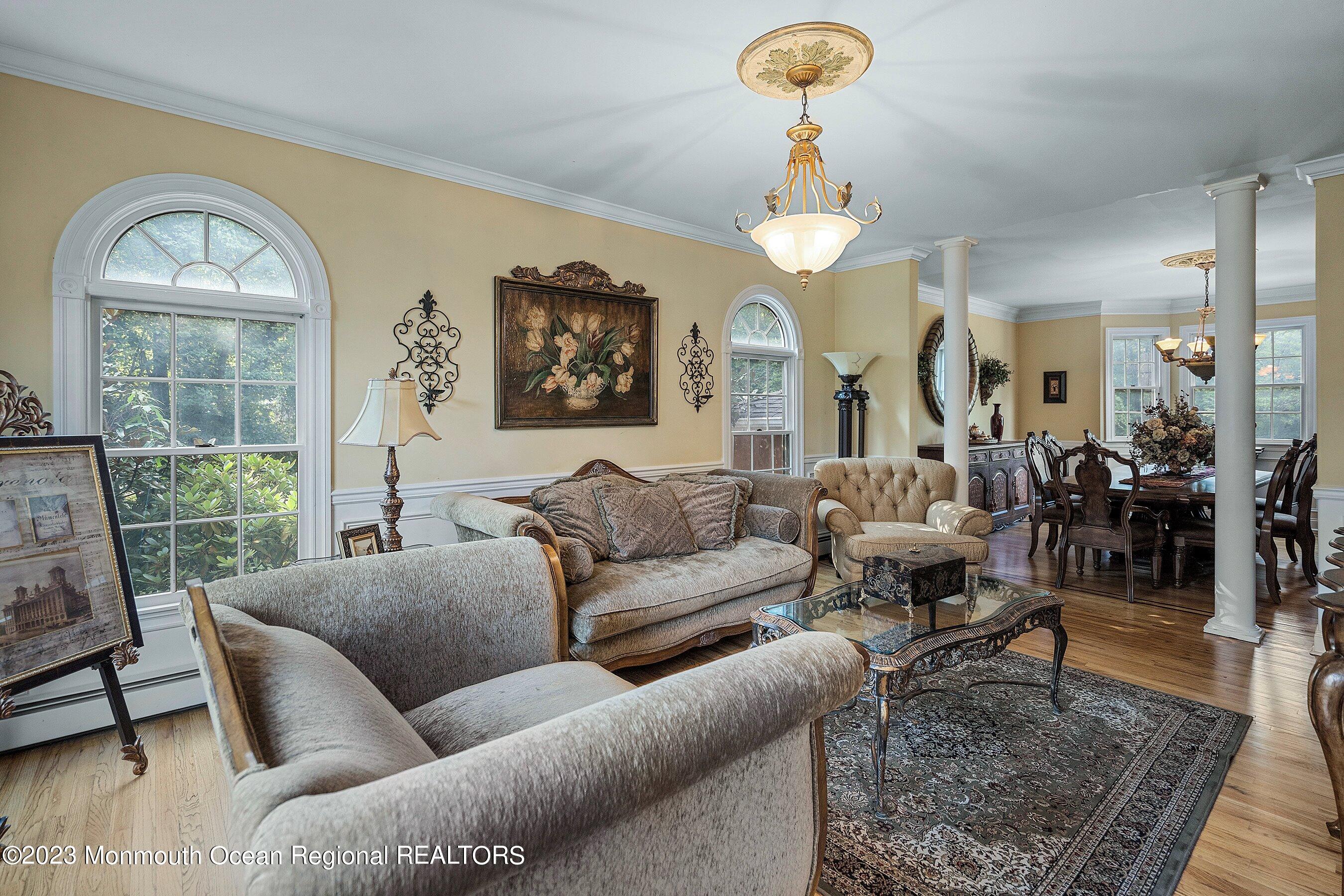 35 Sunnyside Road Howell, NJ 07731 - Photo 9 of 41 Living Room