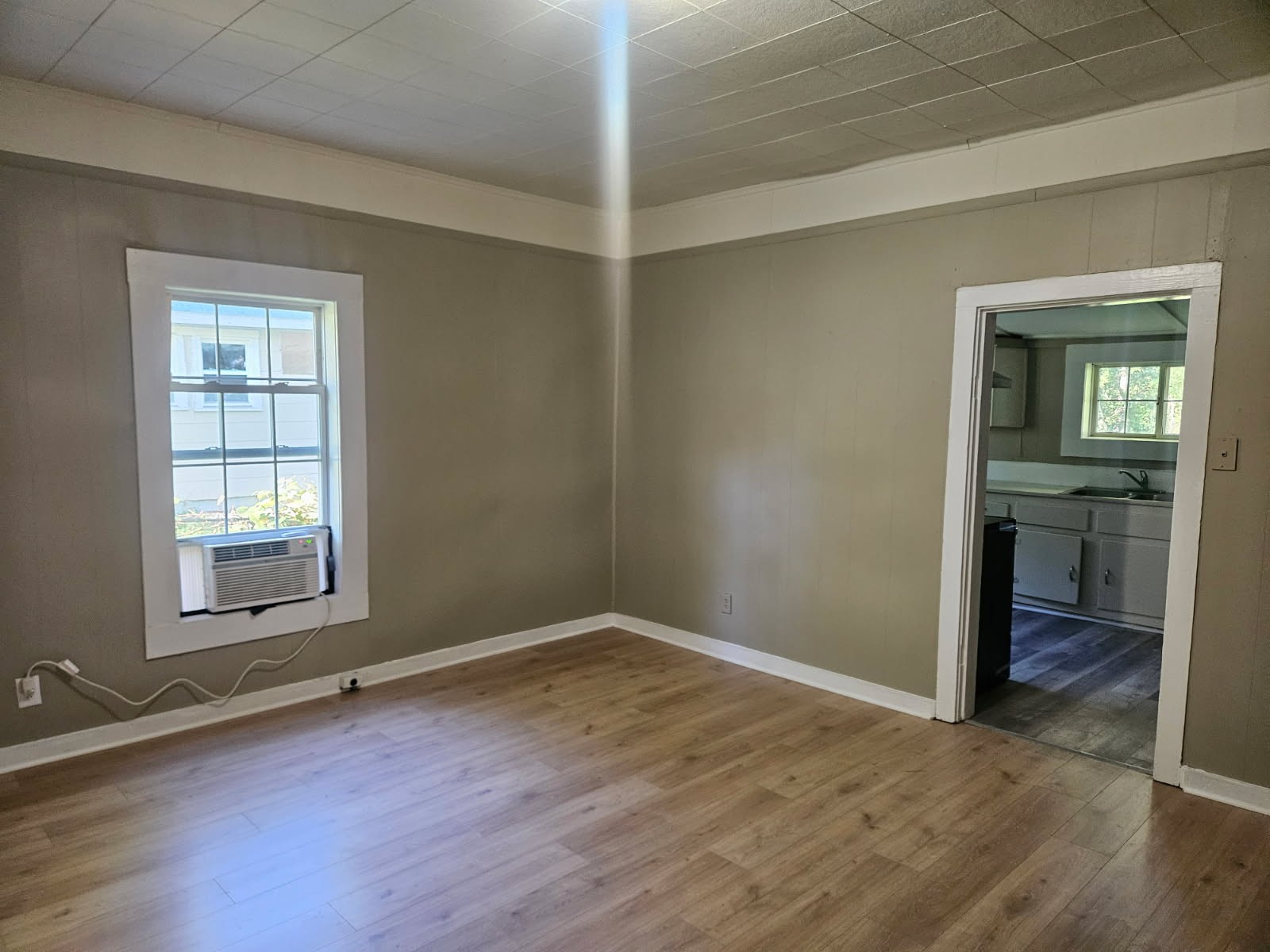 611 Smith Street Springfield, TN 37172 - Photo 5 of 9 Gallery Image 5