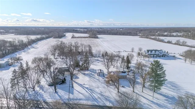 $2,400 | 3582 Upper Mountain Road, Cambria, NY 14132