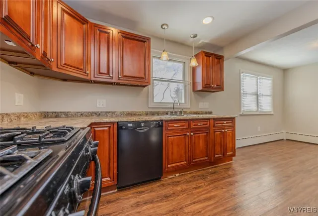 $2,400 | 3582 Upper Mountain Road, Cambria, NY 14132