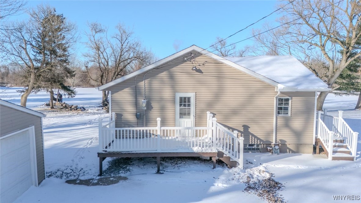 3582 Upper Mountain Road Cambria, NY 14132 - Photo 3 of 44