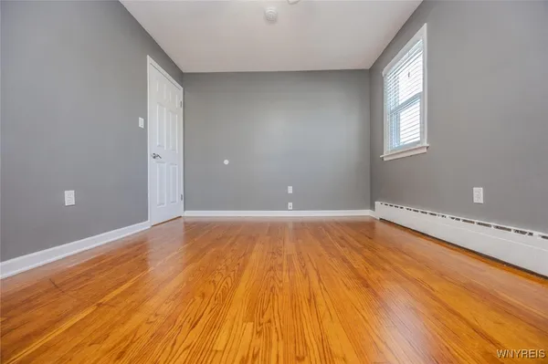 $2,350 | 3582 Upper Mountain Road, Cambria, NY 14132