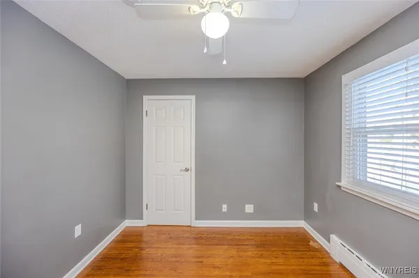 $2,350 | 3582 Upper Mountain Road, Cambria, NY 14132