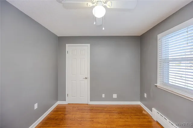 $2,400 | 3582 Upper Mountain Road, Cambria, NY 14132