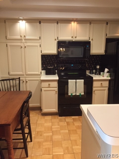 2 Hickory Hill Road, Unit H Amherst, NY 14221 - Photo 7 of 22