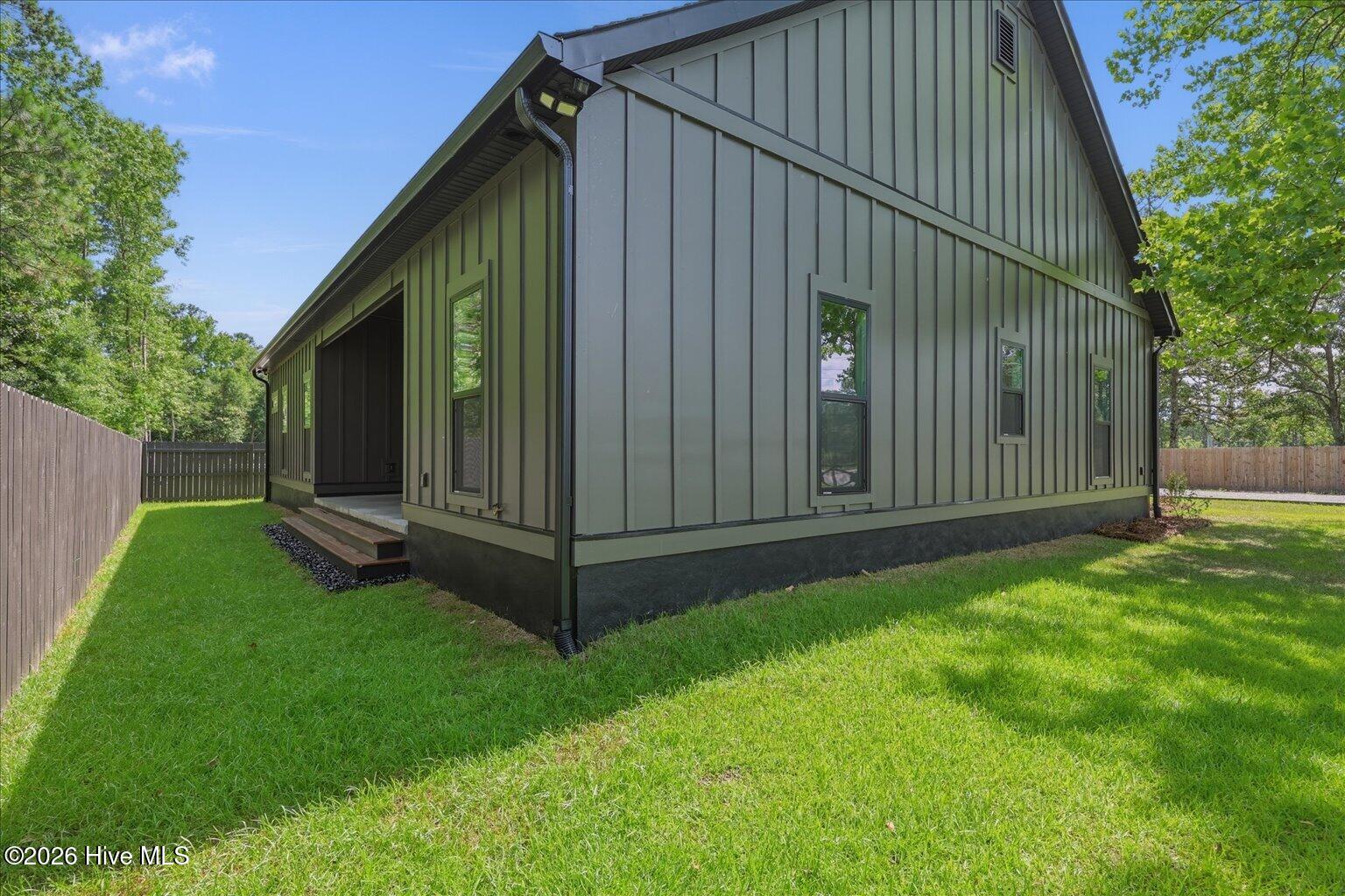 511 Friends Road Southeast Leland, NC 28451 - Photo 15 of 95