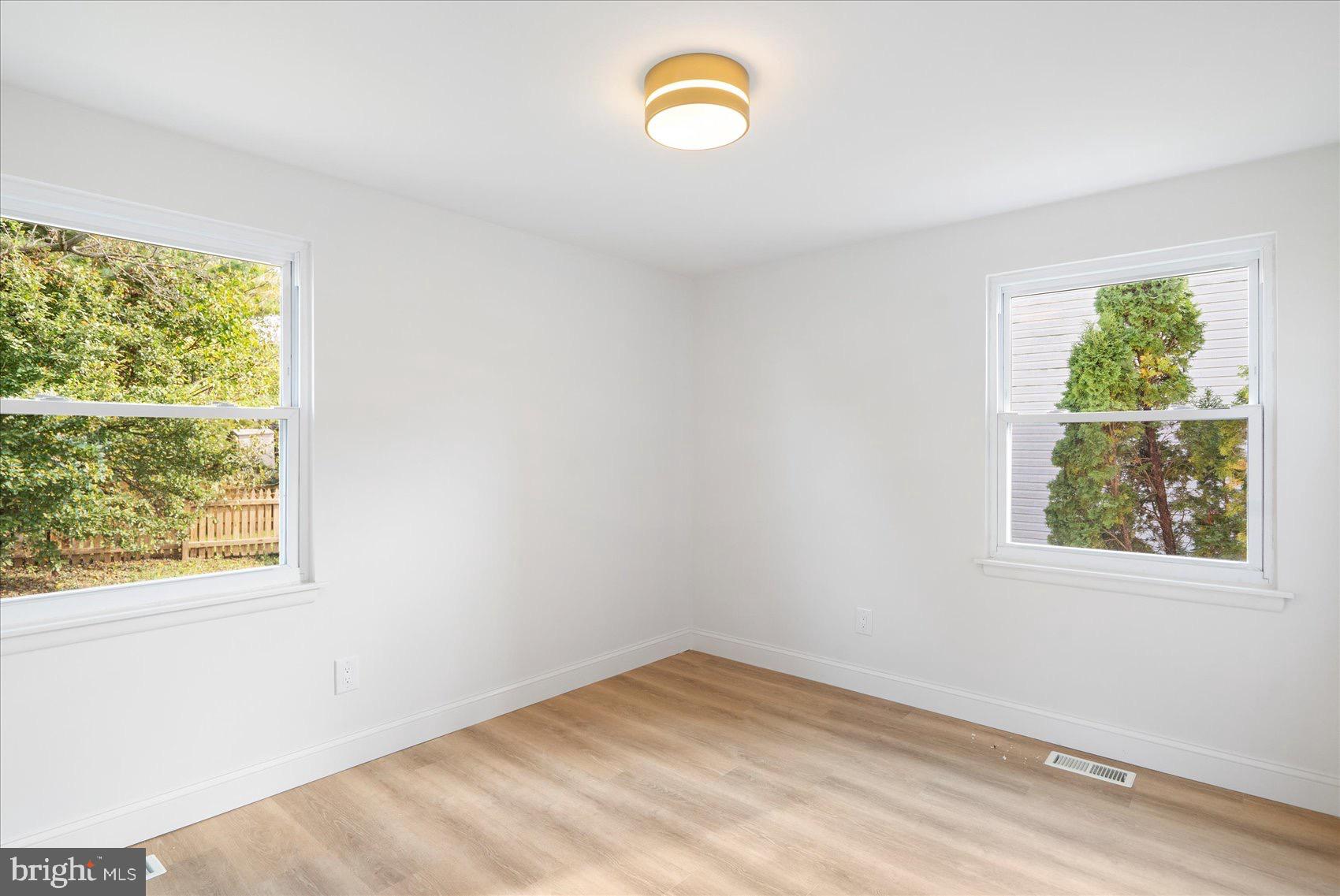 5425 Balistan Road Rosedale, MD 21237 - Photo 24 of 39 an empty room with a window