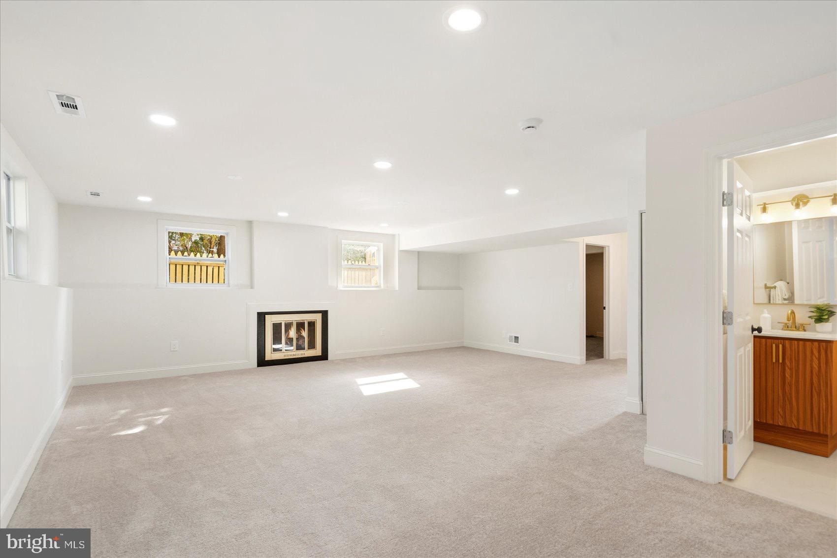 5425 Balistan Road Rosedale, MD 21237 - Photo 36 of 39 a view of a livingroom with a furniture