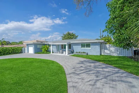 $1,600,000 | 465 Northwest 11th Street, Boca Raton, FL 33432