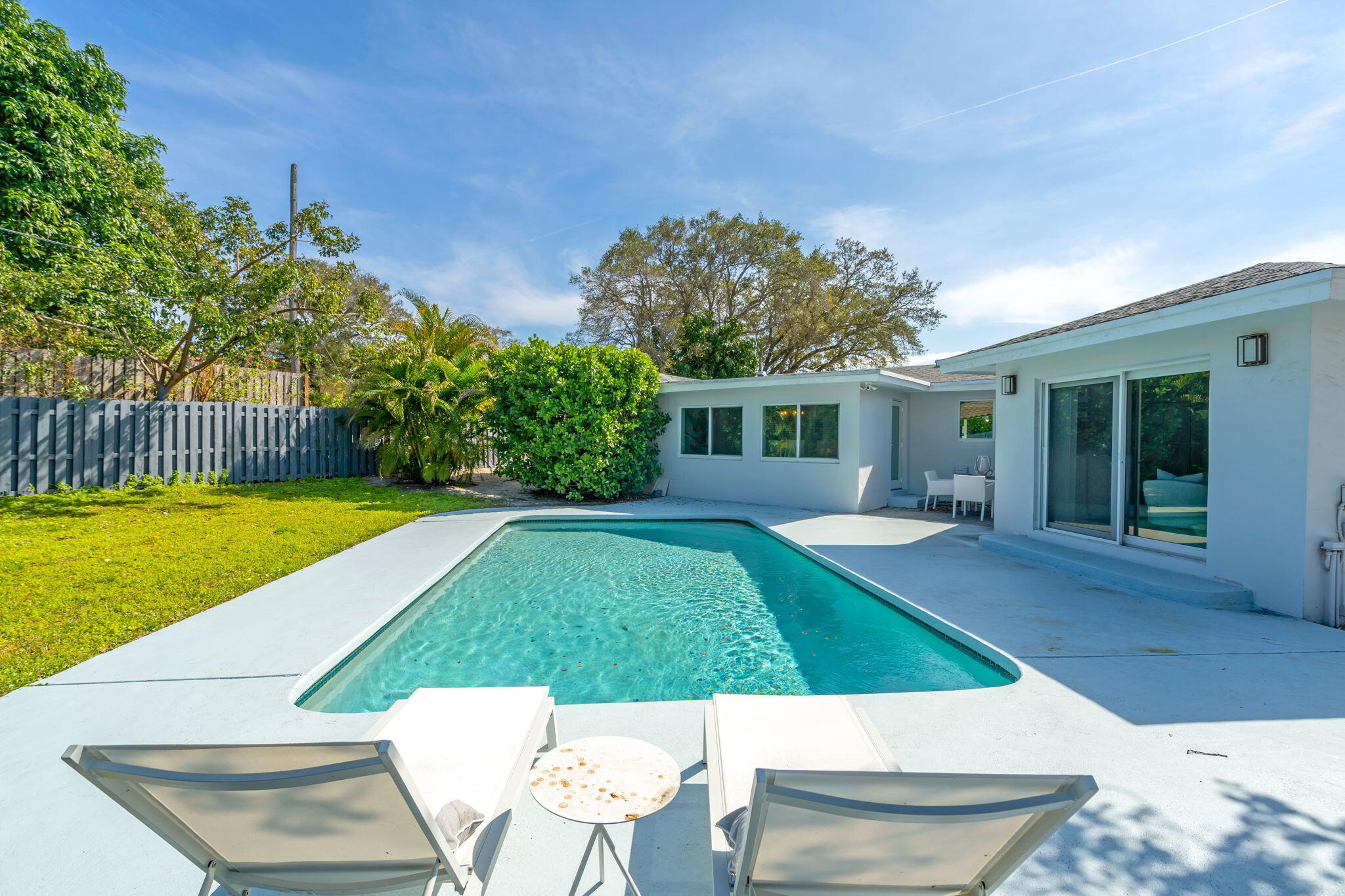 465 Northwest 11th Street Boca Raton, FL 33432 - Photo 36 of 41 36-web-or-mls-465NW11th-36