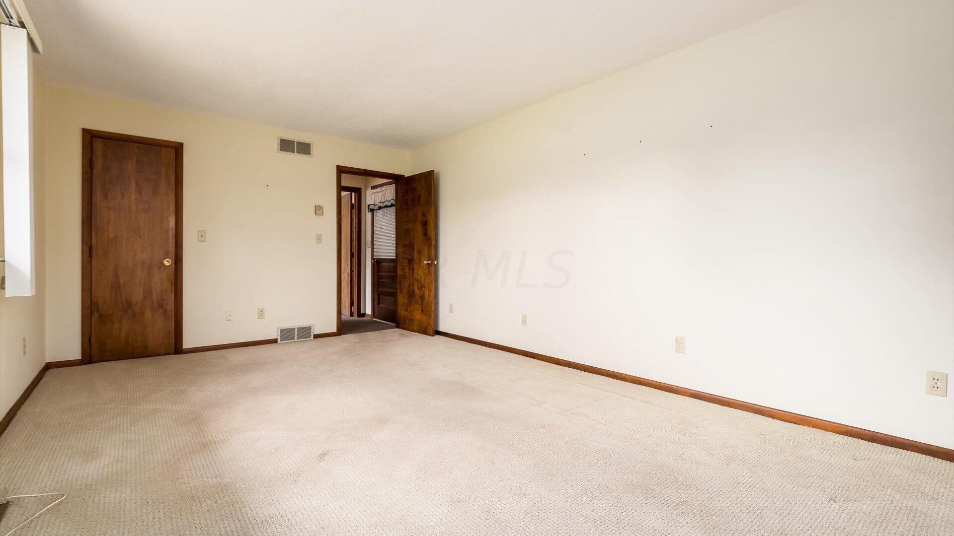 40 West 9th Street Dresden, OH 43821 - Photo 22 of 30 24-z 40 W 9th St045