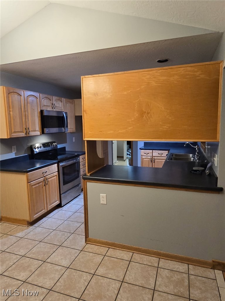 36491 Mills Road North Ridgeville, OH 44039 - Photo 6 of 24 Gallery Image 6