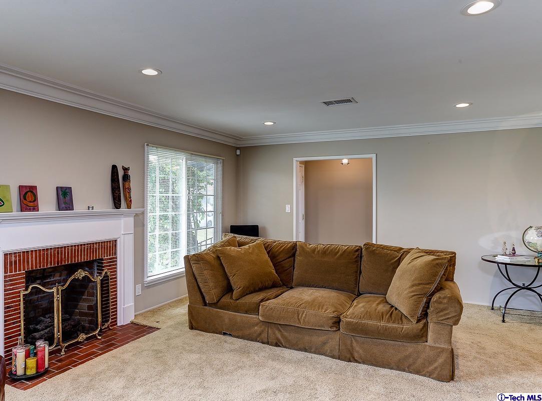 2497 Galbreth Road Pasadena, CA 91104 - Photo 5 of 25 Additional Photo